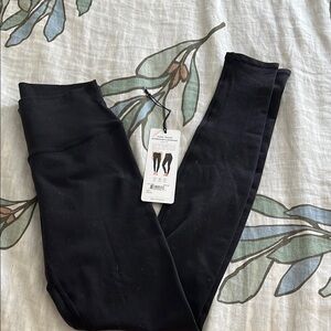 Alo Yoga High Waist Airbrush Legging